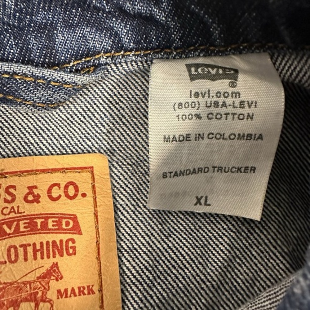 VTG Levis Dark Blue Denim Trucker Standard Jean Jacket 70507 Mens XL Y2K Work - Picture 5 of 16